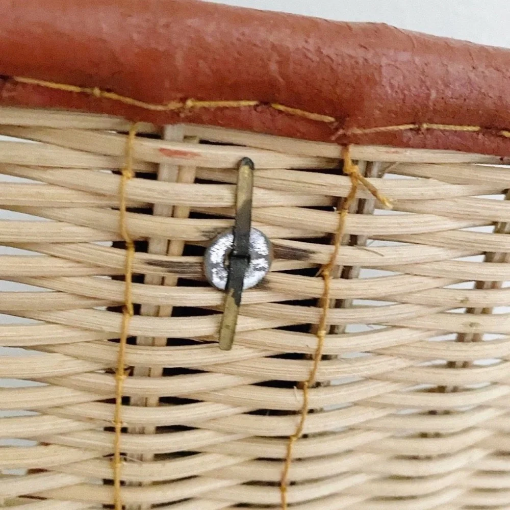 Vintage Wicker and Leather Fishing Creel Basket - Picture 5 of 8